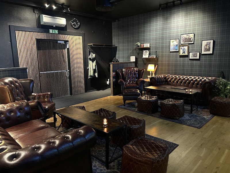 Swing Golf & Lounge