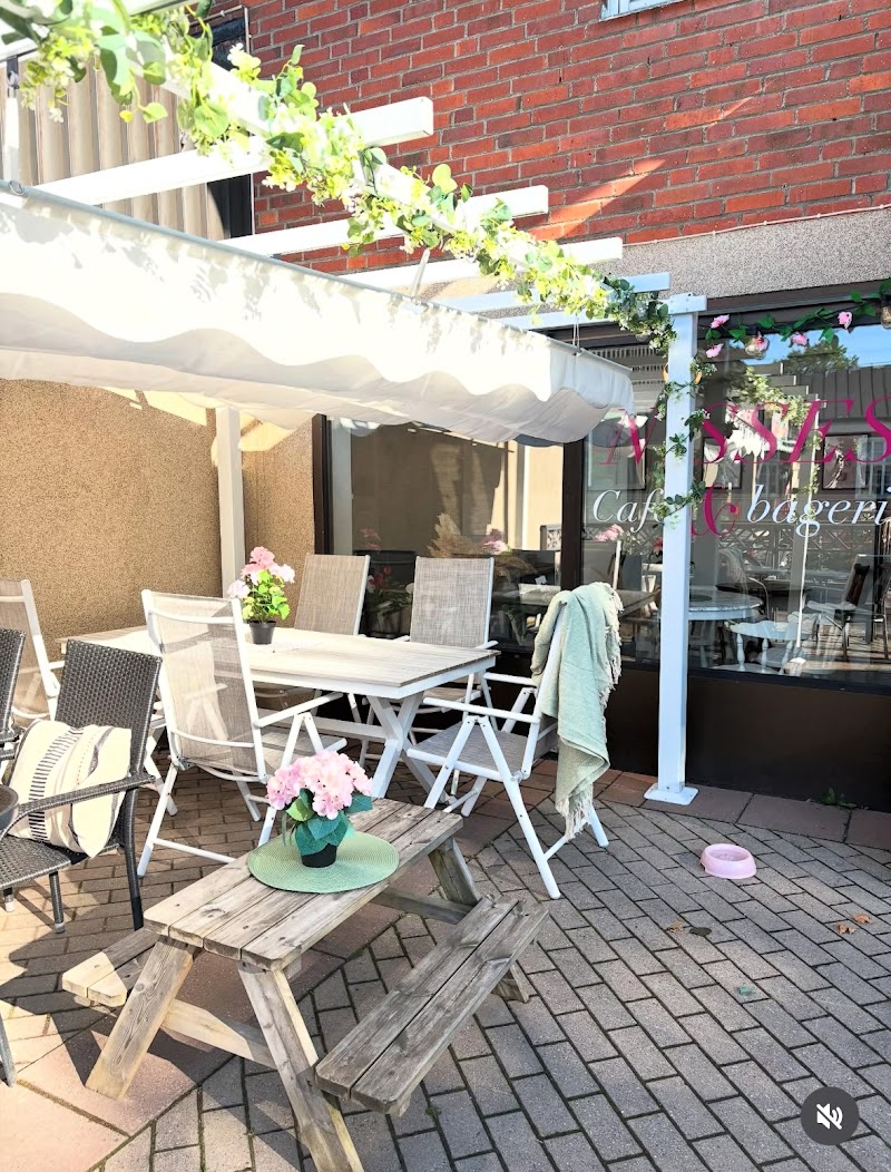 LINAS Bageri&Café i Bergby