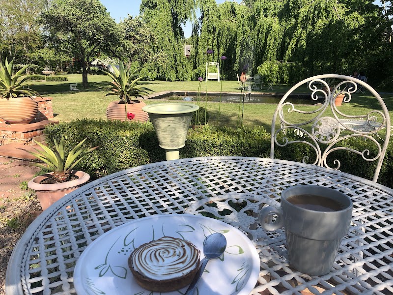 Villa Famiglia Café