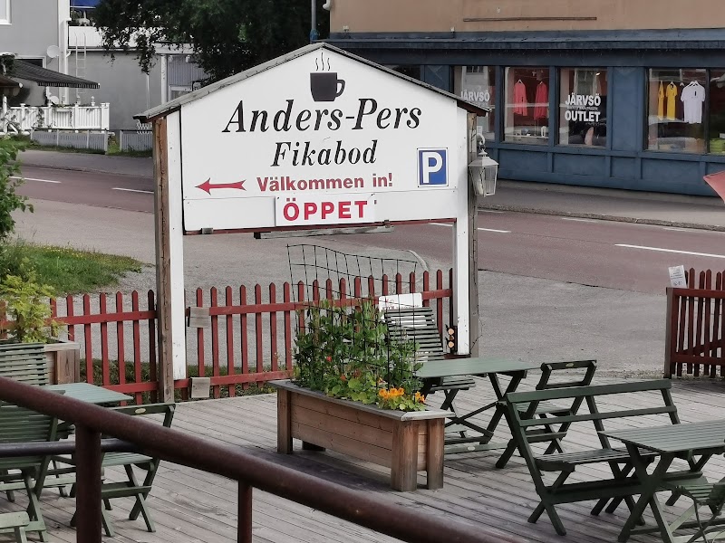 Anders-Pers Fikabod