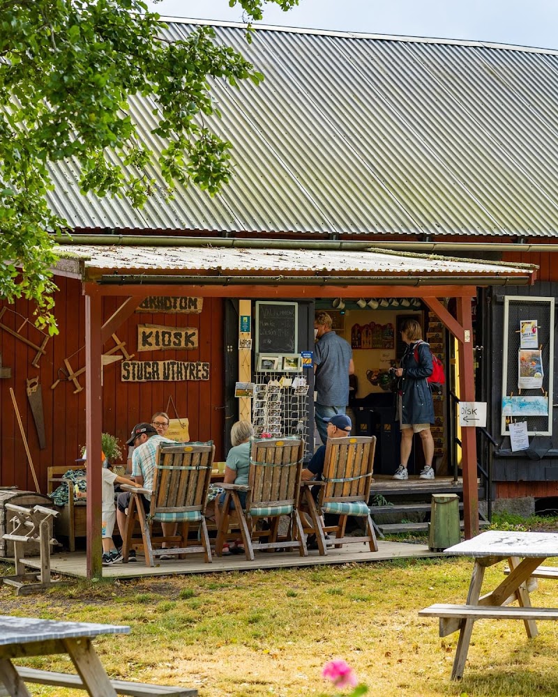 Brådtom lock coffee shop