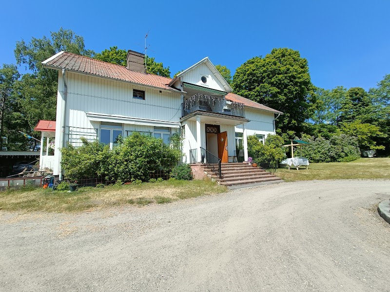Ekeby i Bro