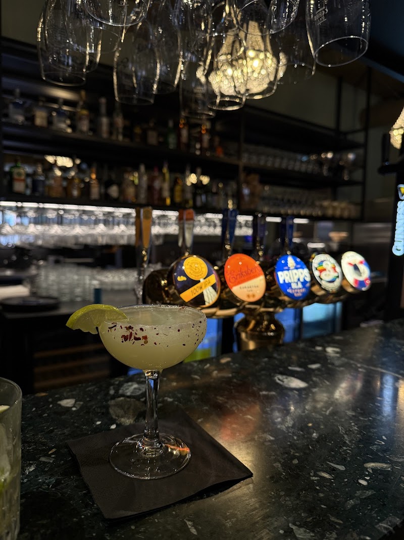 The Alley Pub