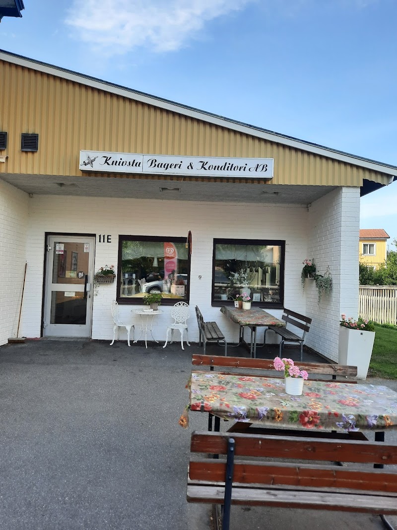 Knivsta Bageri & Konditori AB