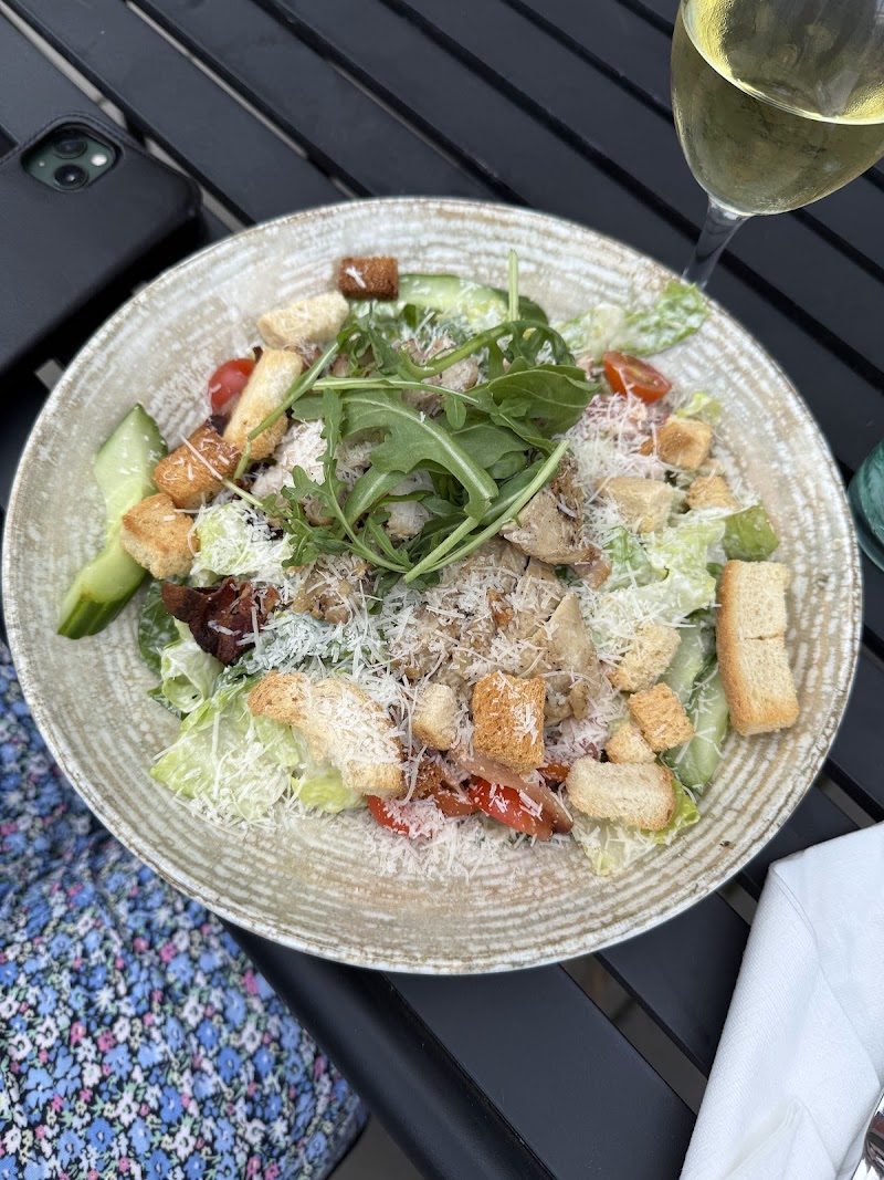 Marinans Bistro
