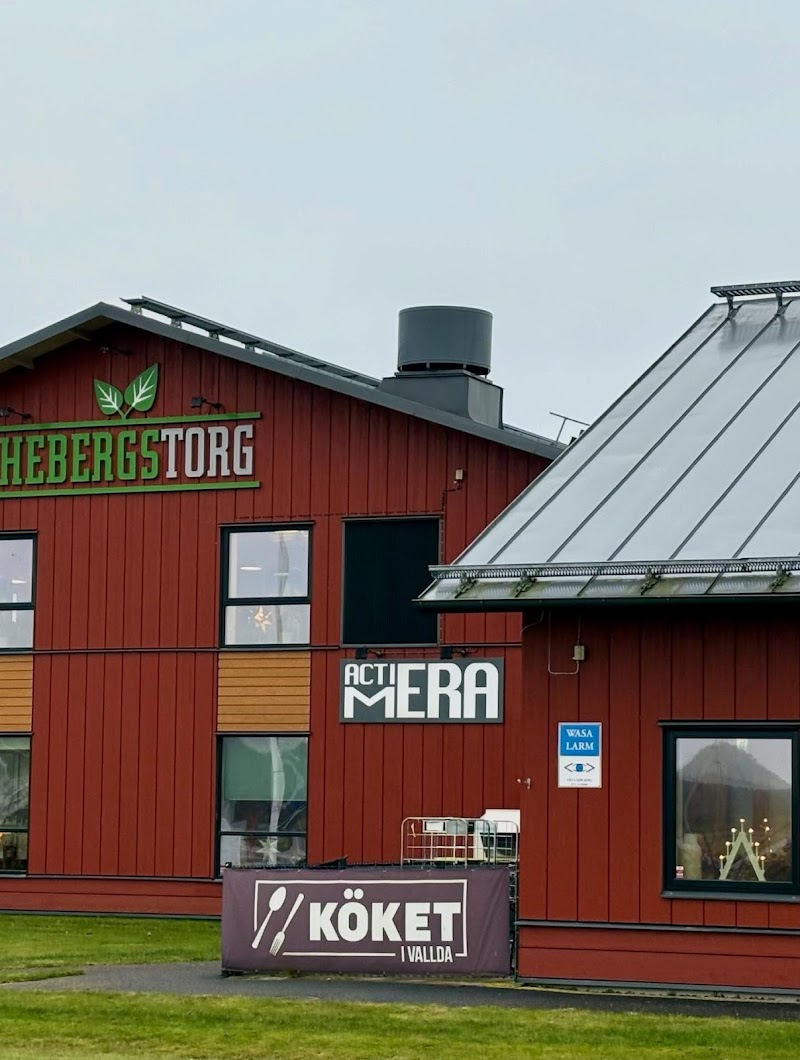 Hebergs Torg Vallda