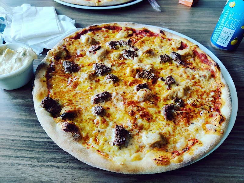 Linneatorgets pizzeria